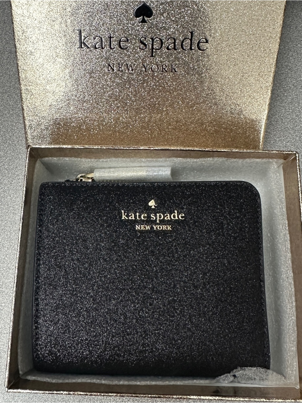 KATE SPADE | Boxed small glitter L-Zip Bifold Wallet